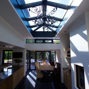 Keuken met eetgedeelte