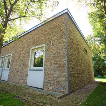 Ruime berging uit steen