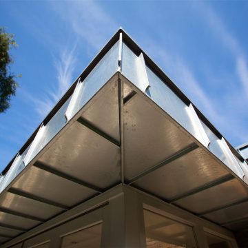 Robuuste brede dakgoten