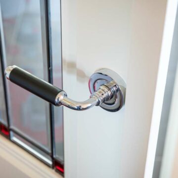 Deurbeslag geheel in stijl