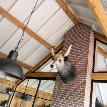 Verlichting en accessoires in stijl.